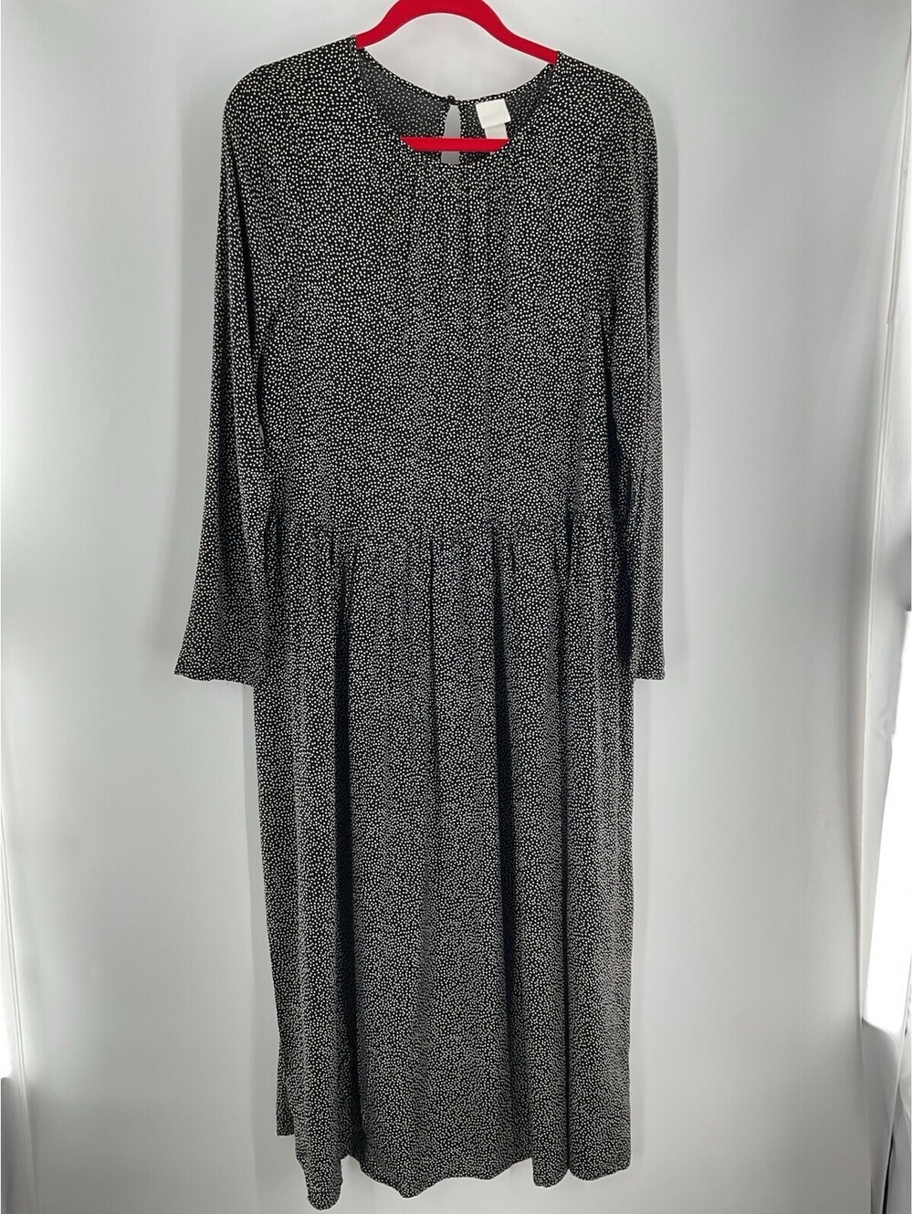 H&M Women’s Black And White Women’s Size Small Maxi Long Sleeve Dress 130